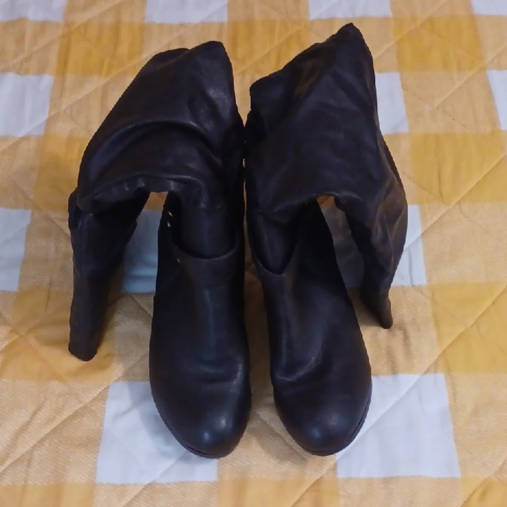 Rampage Dark Brown Slouchy Heeled Boots - Picture 4 of 4